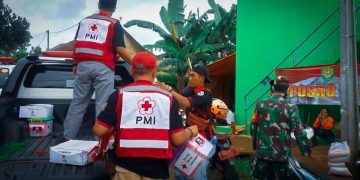 PMI Kabupaten Sukabumi Salurkan Bantuan Kepada Warga Korban Longsor