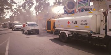 Kegiatan Spraying Desinfektan Dan Sosialisasi 3M Di Kabupaten Garut