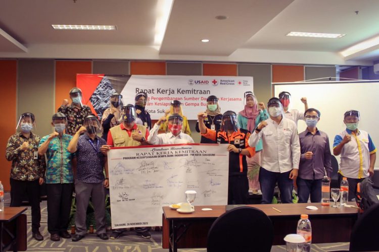 Rapat Kerja Kemitraan Dan Kerjasama Program Kesiapsiagaan Gempa Bumi PMI Kota Sukabumi