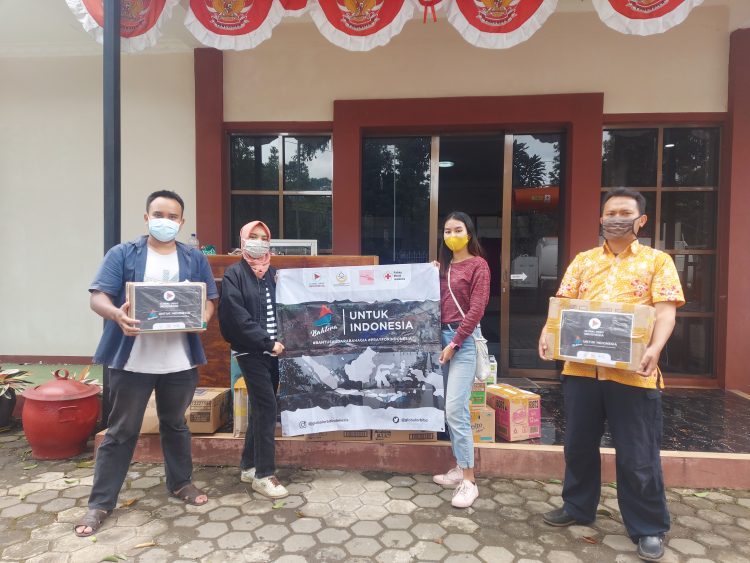 Komunitas Global Orbit Indonesia Memberikan Sumbangan Kepada PMI Provinsi Jawa Barat Untuk Penanggulangan Bencana