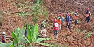 RESPON PMI DALAM BENCANA LONGSOR DI KABUPATEN SUKABUMI